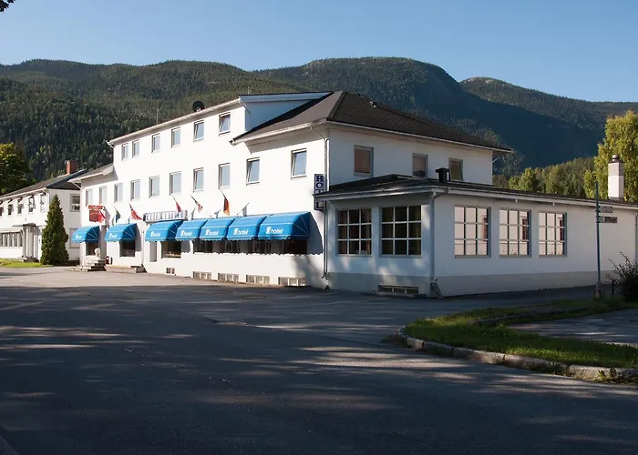 Thoen Hotel